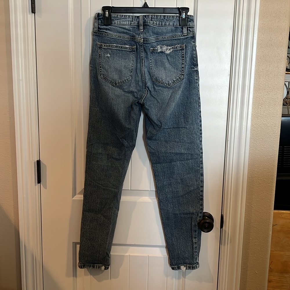 Distressed High Rise Mom Jeans - Picture 3 of 5